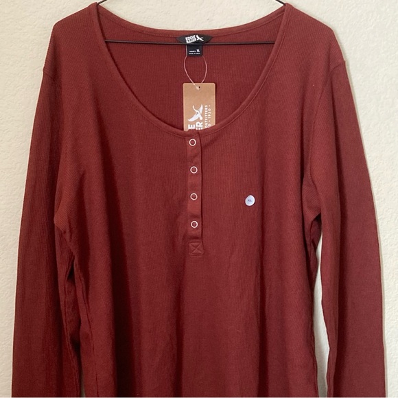 Eddie Bauer Thermal Waffle Knit Henley Shirt - Picture 2 of 6